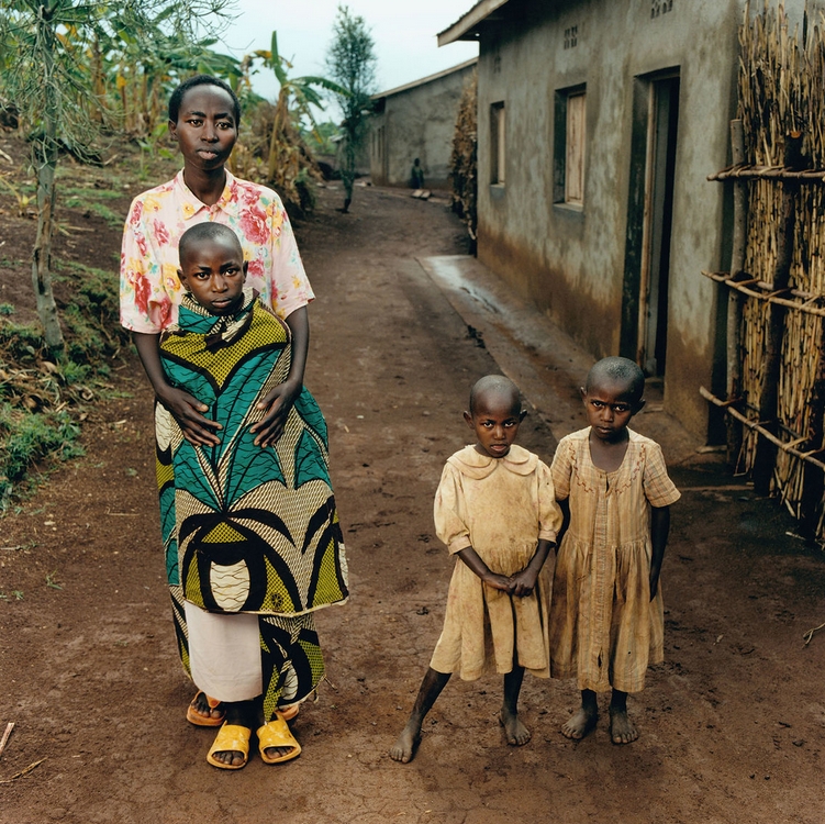 Foundation Rwanda Family